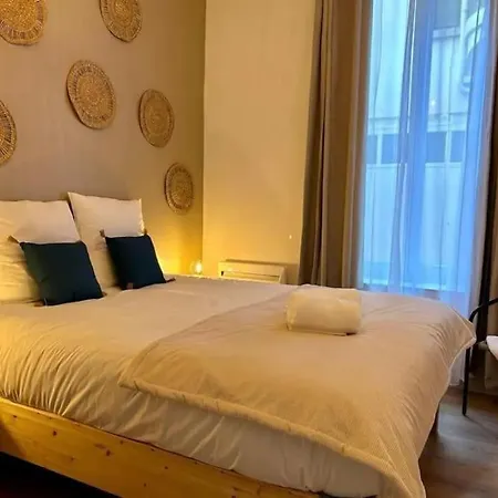 Chic 4 Personnes Hypercentre 5 Minutes Avenue De Champagne Apartment Epernay Exterior photo