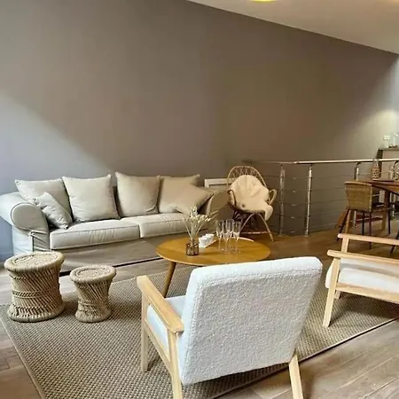 Chic 4 Personnes Hypercentre 5 Minutes Avenue De Champagne Apartment Epernay Exterior photo